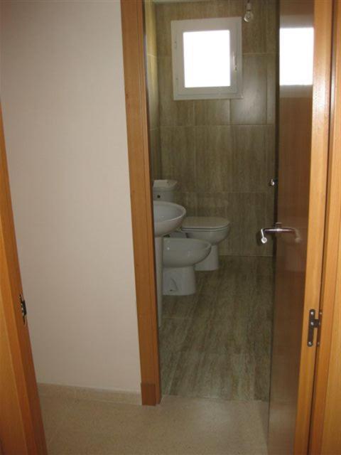 Piso Con Vistas Cerca Feria 4 Dorm 2 Banos, Aire Acond. Garaje *